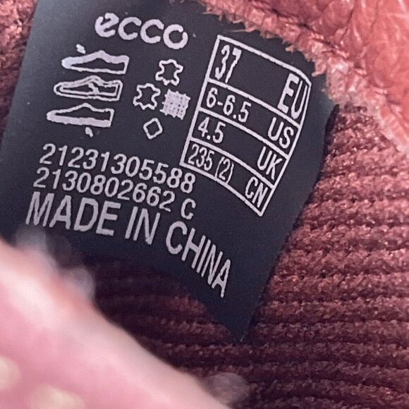 Ecco Shape Sartorelle Shoe Womens Sz 6.5 Red Suede Zip Stacked Heel Ankle Bootie - Picture 10 of 10